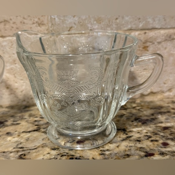 Federal Glass Company's Madrid Pattern Sugar & Creamer. Depression Glass - Picture 4 of 9